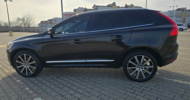 Volvo XC 60 cena 92400 przebieg: 142000, rok produkcji 2016 z Lidzbark małe 631